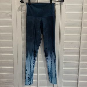 ONZIE tie dye leggings